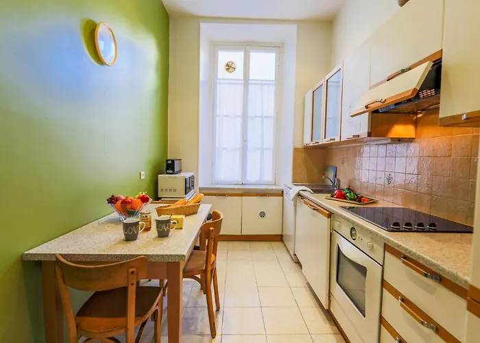 아파트 Via Italia Ap1054 - By Riviera Homes 니스